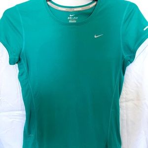 EUC Nike Dry Fit Teal Shirt